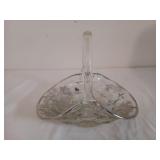 Beautiful glass basket 7.5 x 8.75 x 6.5