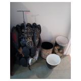 Shoe rack with 13 shoes, men