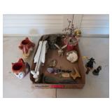 Cute knick knacks, including gargoyles, Star