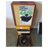 Kodak carousel projector 4400, with extra slide