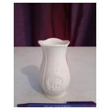 Balleek vase 4 3/8"