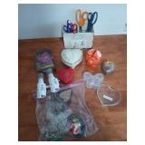 Lots of lovelies, including trinkets boxes, an