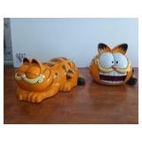 Garfield clock, and phone, 5x10", clock works,