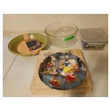 A new green deep pie dish, 9 1/2 in, glass