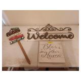 2 pieces of Wall decor, and a Christmas stake,