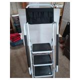 3 ft step ladder with handles, 5 ft tall overall