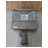 Appleton outdoor light, 8x16x17 in, untested