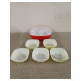 6 square Pyrex bowls, red one is 9x9, yellow