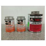 Two 1/4 pint cans of CPVC cement