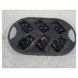 Cast iron gummy bear baking pan, 14 in