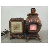 United clock/lamp combo shaped like a wood