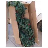 12 ft pre-lit Christmas garland with