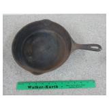 Wagner #7A cast iron skillet