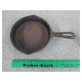 Wagner Ware 6.5 in cast iron skillet #3