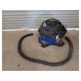 15 gallon shop vac, works