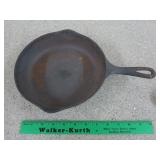 Wagner Ware #1056x cast iron skillet, number six
