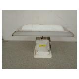 Old Hanson nursery scale model 3025, top is a