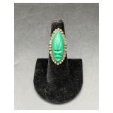 Vintage 925 Sterling Ring w Green Stone