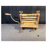 Anchor Brand Hand Crank Wringer