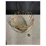 Metal Wire Bucket