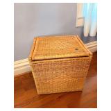 Vintage Wicker Rattan Wicker Basket Hamper