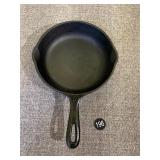 Unmarked Wagner Ware No 5 Cast Iron Skillet