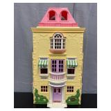 2005 Fisher-Price Loving Family Grand Mansion doll
