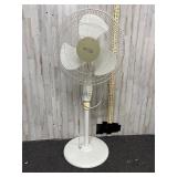 Feature Comforts 16-inch adjustable pedestal fan