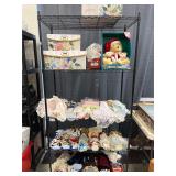 Collectible dolls rack lot