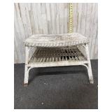 White wicker coffee table