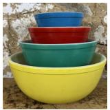 Pyrex Bowls