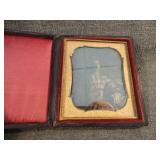 Antique Daguerreotype Photo Young Woman in Case