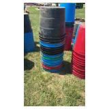 16 empty tubs