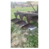 Oliver 3 bottom plow quick trip nick