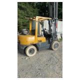 TCM F-HG36T31 forklift 6850 pound lift capacity