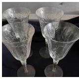 matching wine glasses lot