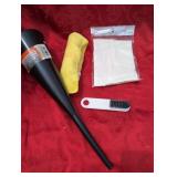 Funnel cloth chamois brush