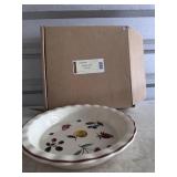 Longaberger Berry Pie plate