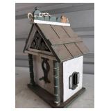 Medium size bird house