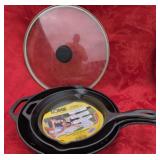 Lodge cast iron 3 piece set 12-10-8 inch