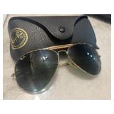 Ray Ban - Sun Glasses