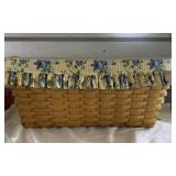 Longaberger basket 24' long Large