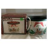 Potpourri Crock  with box