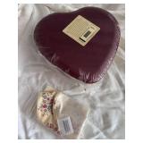 Sweetheart basket