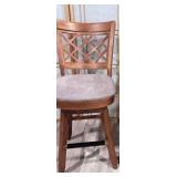 Bar stool