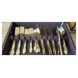 flat ware, gold color