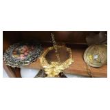 Picture Frames, Shades