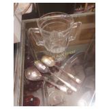 Spoon holder and spoons