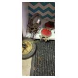 Level, Metal Ruler, Latches