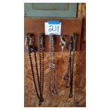 CHAIN SAW CHAINS AND LOCKS